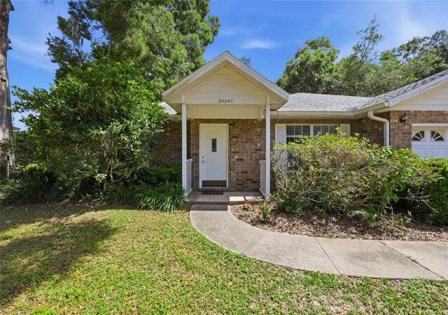 1st image of 25249 Sw 18th Ave, Newberry, FL 32669 | MLS# GC541464