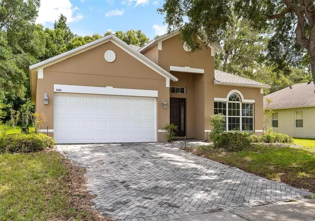 Photo 3 of Single family home for sale at 3360 Crk Run Ln, Eustis, FL 32736 | MLS# G5114285 | Listing updated on 2026-06-30