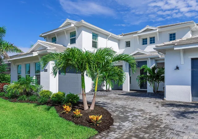 Photo 3 of Single family home for sale at 17974 Palmiste Dr, Bradenton, FL 34202 | MLS# A4698117 | Listing updated on 2026-08-27