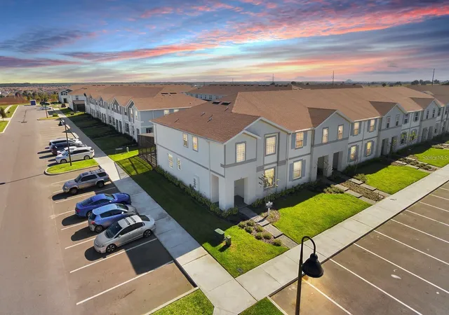 1st image of 108 Jetty Wy, Davenport, FL 33897 | MLS# O6419919
