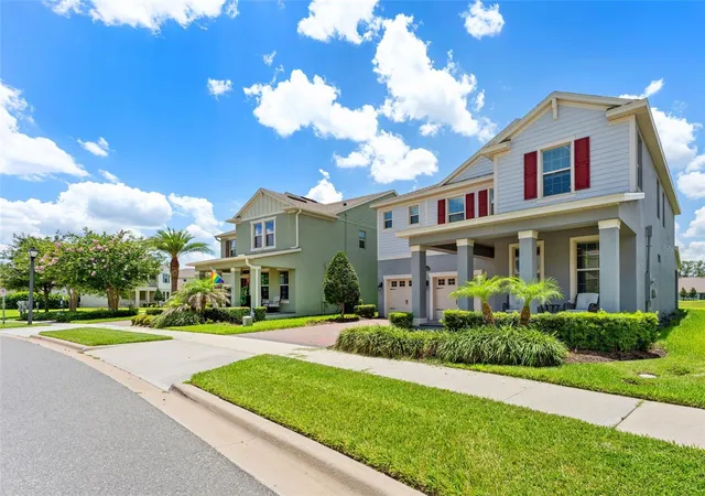 Photo 2 of Sale Pending at 8807 Sonoma Coast Dr, Winter Garden, FL 34787 | MLS# O6419920 | Listing updated on 2026-09-02