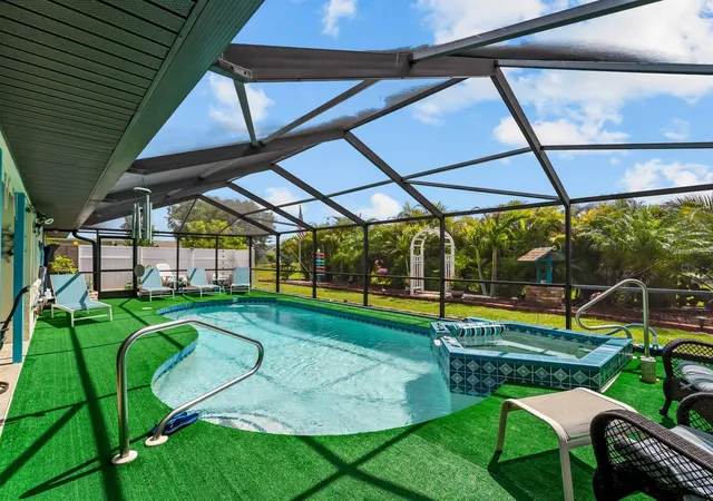 2nd image of 120 Cuiaba Dr, Punta Gorda, FL 33983 | MLS# N6144823