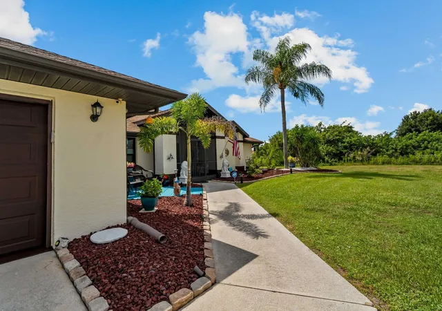 57th image of 120 Cuiaba Dr, Punta Gorda, FL 33983 | MLS# N6144823