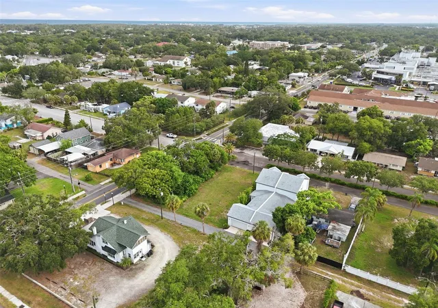Photo 5 of Townhouse for sale at 5972 Central Ave, New Port Richey, FL 34653 | MLS# TB8523182 | Listing updated on 2026-07-20