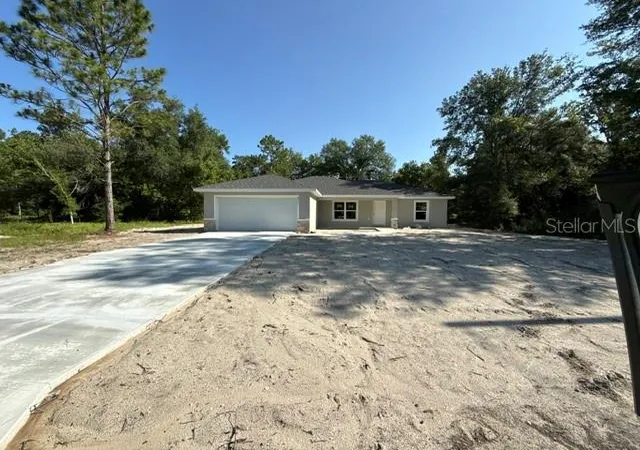 Photo 2 of Sale Pending at 8955 Sw 139th Street, Ocala, FL 34473 | MLS# OM727373 | Listing updated on 2026-09-02