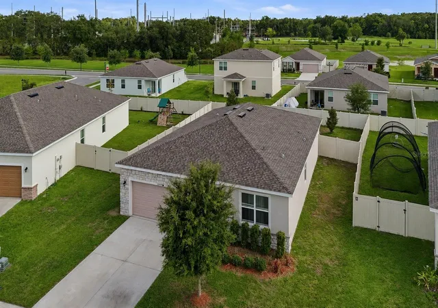 3rd image of 24409 Sunnys Halo Wy, Sorrento, FL 32776 | MLS# O6419930