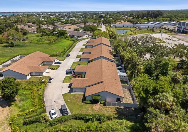Homes for sale in Palmetto, FL | 3704 3rd Ave W, Palmetto, FL 34221 | MLS# A4698121
