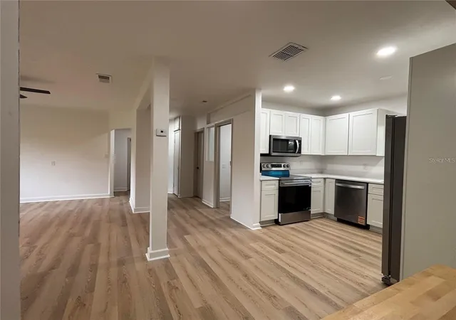 Photo 3 of Single family home for sale at 2035 Voltaire St, Lakeland, FL 33801 | MLS# O6419936 | Listing updated on 2026-06-26