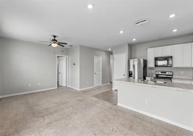 Homes for sale in Auburndale, FL | 524 Burnham Cir, Auburndale, FL 33823 | MLS# L4963063