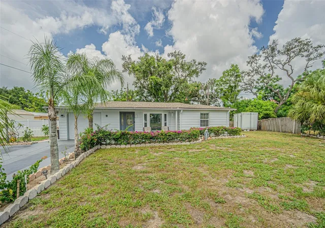 Photo 1 of Single family home for sale at 3731 Latimer St, NEW PORT RICHEY, FL 34652 | MLS# W7887059 | Listing updated on 2026-10-05