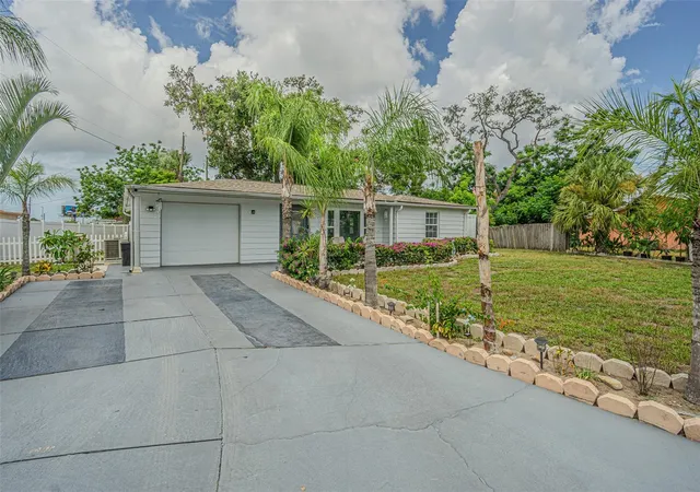 Photo 2 of Single family home for sale at 3731 Latimer St, NEW PORT RICHEY, FL 34652 | MLS# W7887059 | Listing updated on 2026-10-05