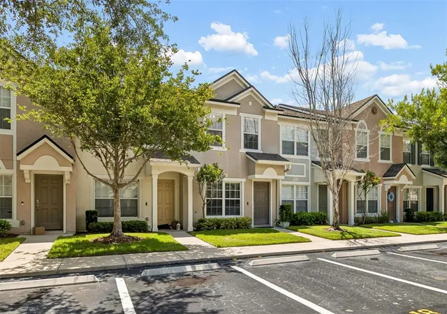 Photo 1 of Sale Pending at 4423 Barnstead Dr, Riverview, FL 33578 | MLS# TB8523217 | Listing updated on 2026-09-13