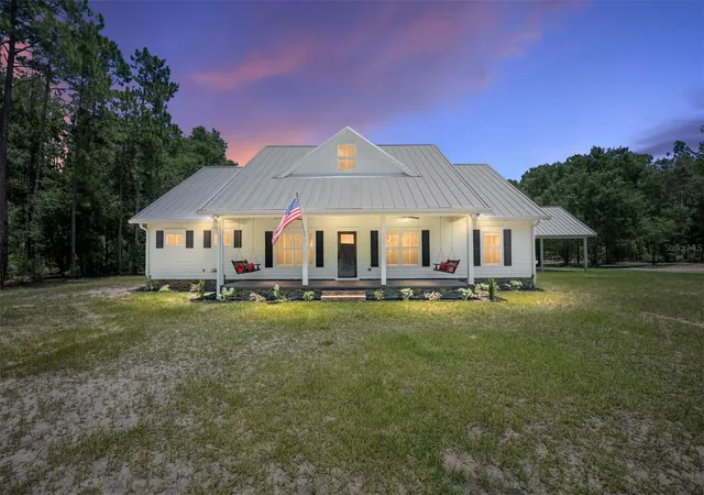 Homes for sale in Fort White, FL | 357 Sw Conestoga Wy, Fort White, FL 32038 | MLS# GC541466
