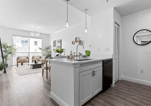 Photo 3 of Condo for sale at 700 S Harbour Is Blvd #647, Tampa, FL 33602 | MLS# TB8523237 | Listing updated on 2026-10-08