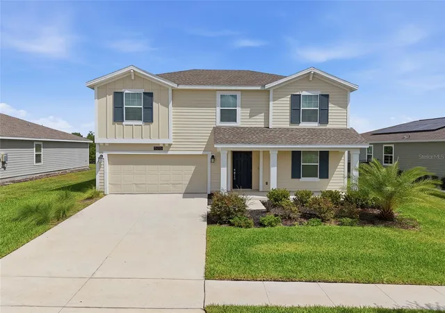 Photo 3 of Single family home for sale at 5215 Tanzanite Dr, Mount Dora, FL 32757 | MLS# O6419971 | Listing updated on 2026-08-05