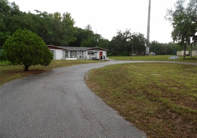 Photo 4 of Single family home for sale at 9706 Moon Lake Rd, New Port Richey, FL 34654 | MLS# TB8523251 | Listing updated on 2026-08-22