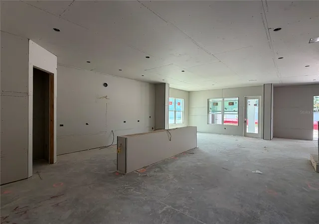 Photo 4 of Single family home for sale at 1002 W Ohio Ave, Tampa, FL 33603 | MLS# TB8523269 | Listing updated on 2026-07-21