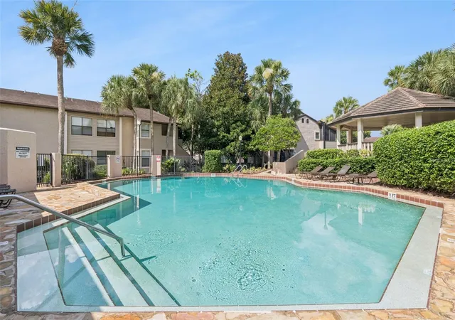 Homes for sale in Winter Park, FL | 3037 Antique Oaks Circle, Winter Park, FL 32792 | Houzeo