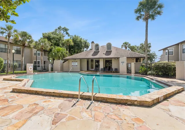 Homes for sale in Winter Park, FL | 3037 Antique Oaks Cir #156, Winter Park, FL 32792 | MLS# O6420008