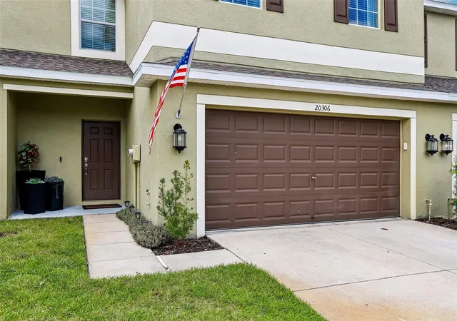 Photo 3 of Sale Pending at 20306 Starfinder Way, Tampa, FL 33647 | MLS# OM727402 | Listing updated on 2026-08-11
