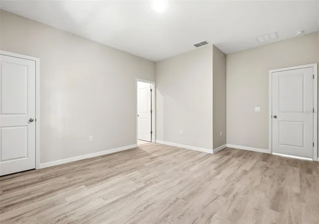 Photo 3 of Single family home for sale at 522 Palmetto St, Eustis, FL 32726 | MLS# O6420017 | Listing updated on 2026-10-01