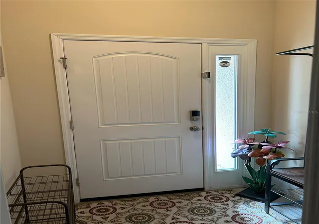 3rd image of 844 Callista Cay Loop, Tarpon Springs, FL 34689 | MLS# TB8523300