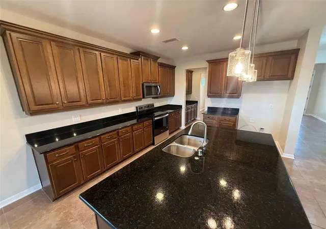 Photo 3 of Single family home for sale at 3969 Aquilla Dr, Lakeland, FL 33810 | MLS# TB8523302 | Listing updated on 2026-08-10