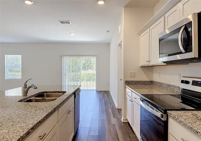 Photo 4 of Single family home for sale at 1349 Anchor Bnd Dr, Ruskin, FL 33570 | MLS# TB8523304 | Listing updated on 2026-10-01