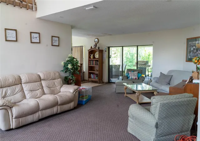 Photo 3 of Sale Pending at 4365 Real Ct, Orlando, FL 32808 | MLS# V4949865 | Listing updated on 2026-08-12