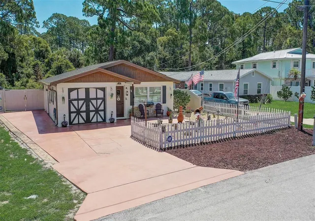 2nd image of 298 Poinciana Ave, Port Orange, FL 32127 | MLS# O6420026