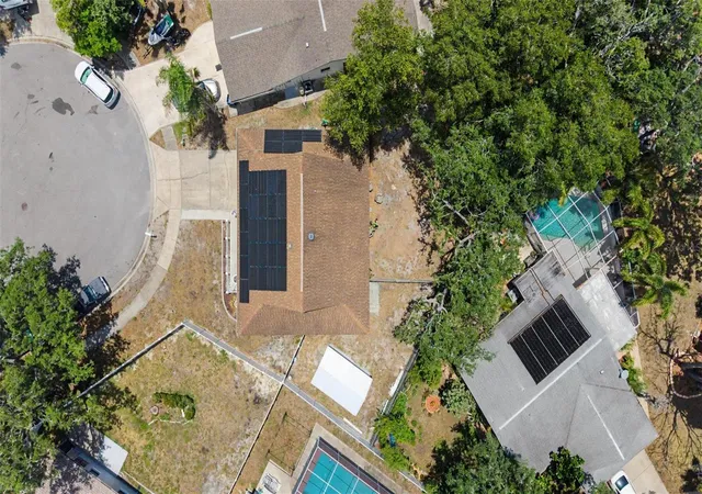 Photo 3 of Single family home for sale at 6325 SE Sarah Ln, New Port Richey, FL 34653 | MLS# W7887068 | Listing updated on 2026-10-04