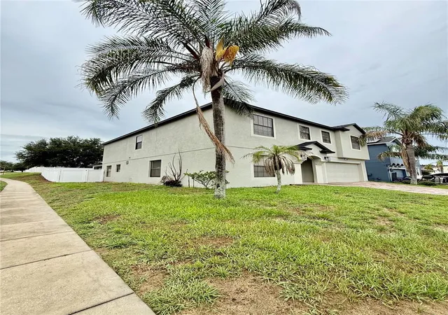 3rd image of 644 Savannah Preserve Loop, Davenport, FL 33837 | MLS# O6420042