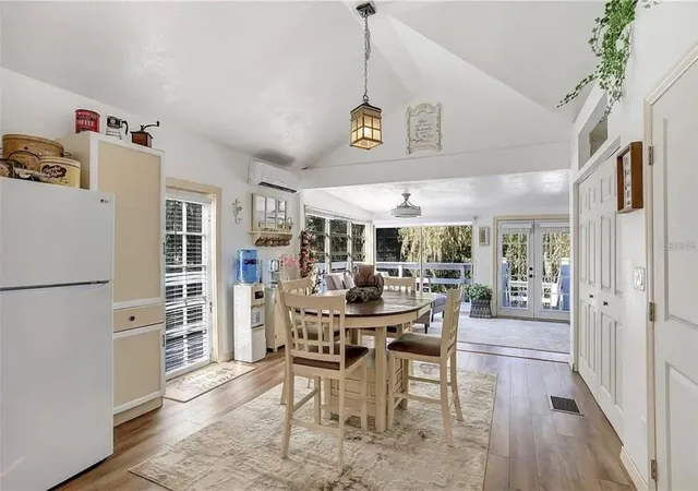 3rd image of 1192 Errol Pkwy, Apopka, FL 32712 | MLS# O6420043