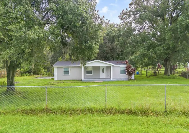 Photo 3 of Single family home for sale at 7325 Park Byrd Rd, Lakeland, FL 33810 | MLS# L4963072 | Listing updated on 2026-09-28