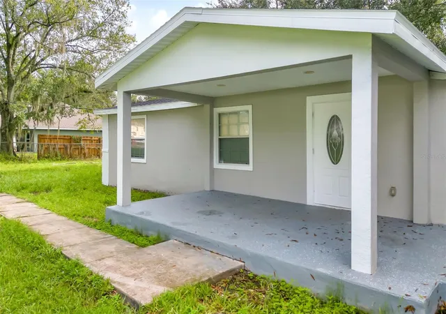 Photo 4 of Single family home for sale at 7325 Park Byrd Rd, Lakeland, FL 33810 | MLS# L4963072 | Listing updated on 2026-09-28