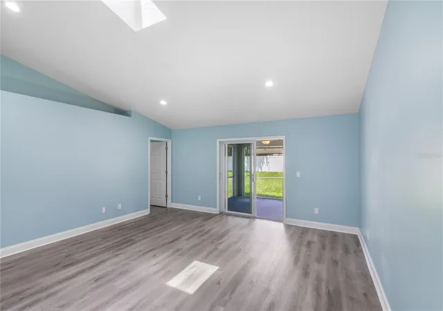 4th image of 21 Lake Charles Ln, Palm Coast, FL 32137 | MLS# FC319521