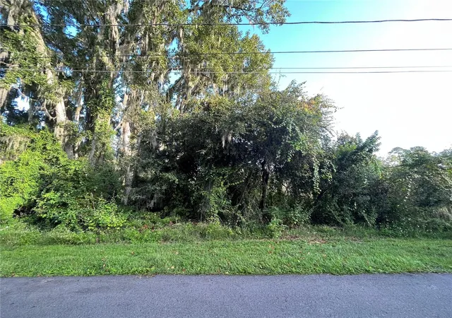 Photo 4 of Sale Pending at 264 Toms Rd, Debary, FL 32713 | MLS# K4903598 | Listing updated on 2026-08-20