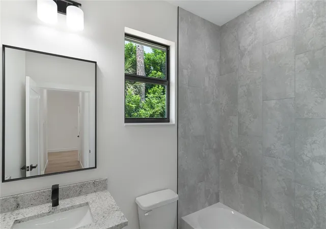 18th image of 923 Cumberland Rd, Venice, FL 34293 | MLS# A4698160