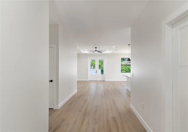 4th image of 923 Cumberland Rd, Venice, FL 34293 | MLS# A4698160
