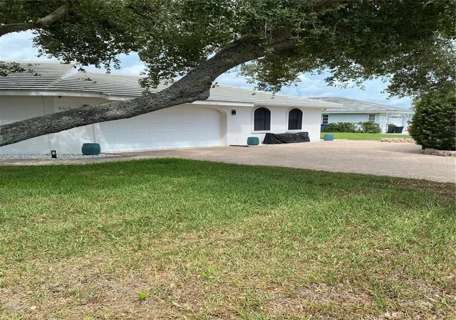4th image of 355 Eden Dr, Englewood, FL 34223 | MLS# C7527761