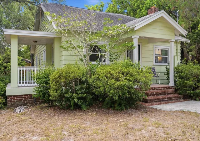 2nd image of 1747 Apache Trl, Clearwater, FL 33755 | MLS# TB8523381