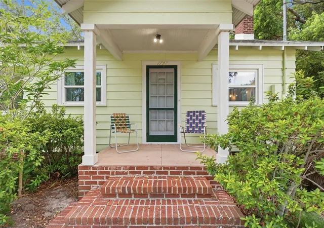4th image of 1747 Apache Trl, Clearwater, FL 33755 | MLS# TB8523381