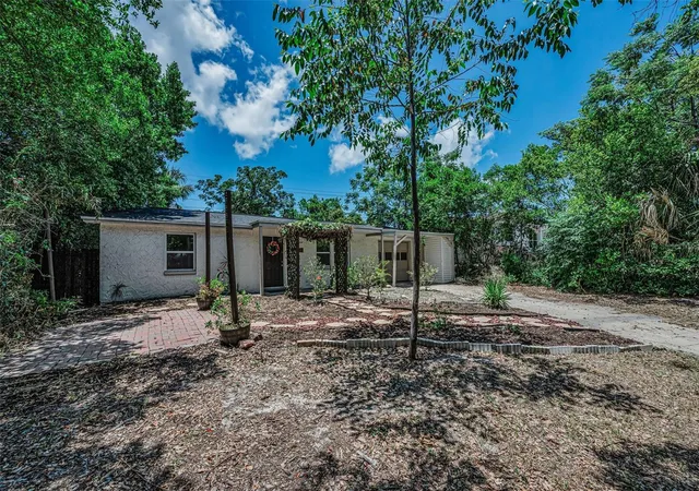 3rd image of 4312 Beacon Square Dr, Holiday, FL 34691 | MLS# TB8523384