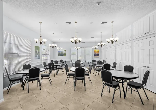 4th image of 127 Lakes End Dr, FORT PIERCE, FL 34982