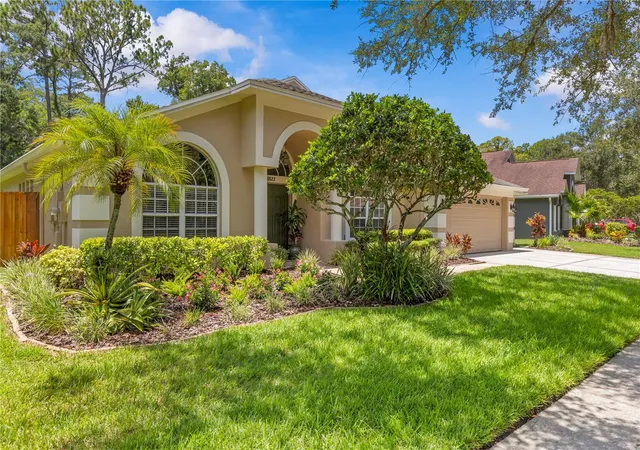 Homes for sale in Tampa, FL | 10522 Chambers Dr, Tampa, FL 33626 | MLS# TB8523391
