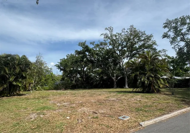 Photo 3 of Land for sale at 117 29th Street W, Bradenton, FL 34205 | MLS# A4698168 | Listing updated on 2026-09-02