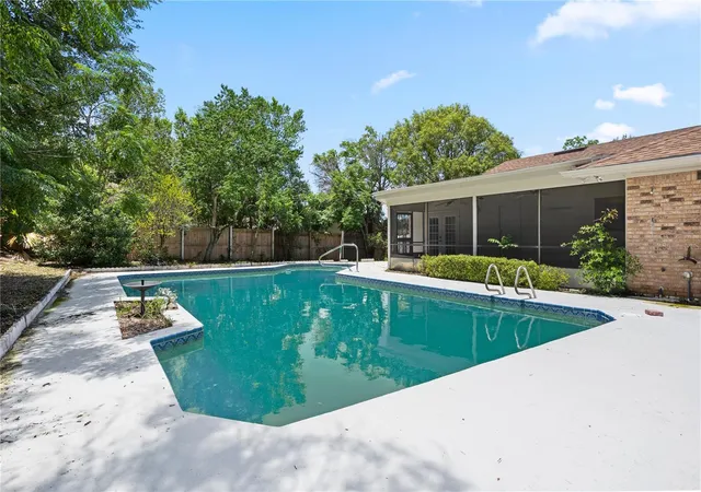 Homes for sale in Deltona, FL | 1949 Dupont Ct, Deltona, FL 32725 | MLS# O6420073