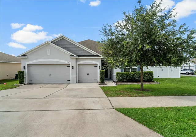 2nd image of 15266 Aquarius Wy, Mascotte, FL 34753 | MLS# O6420080