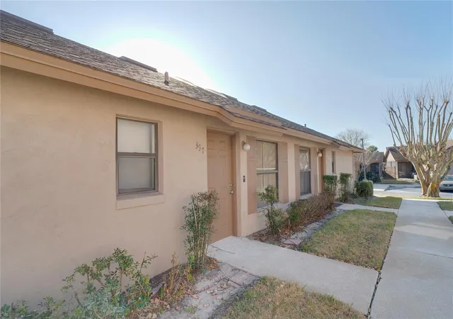 Photo 2 of Condo for sale at 397 Eron Way #42, Winter Garden, FL 34787 | MLS# O6420092 | Listing updated on 2026-08-19