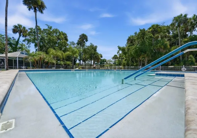 Photo 5 of Manufactured home for sale at 304 Portside Ln, Edgewater, FL 32141 | MLS# NS1088581 | Listing updated on 2026-08-26